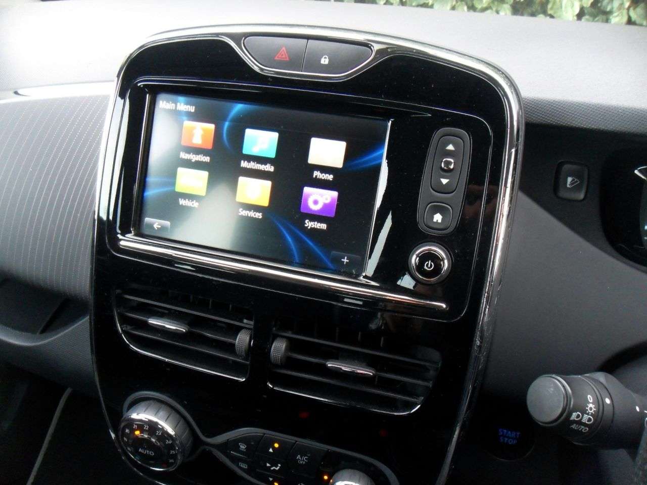 2019 RENAULT ZOE 2019 RENAULT ZOE