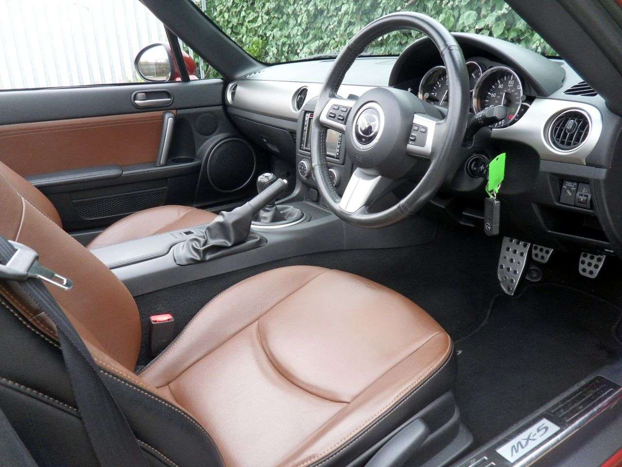 2013 MAZDA MX-5 2013 MAZDA MX-5