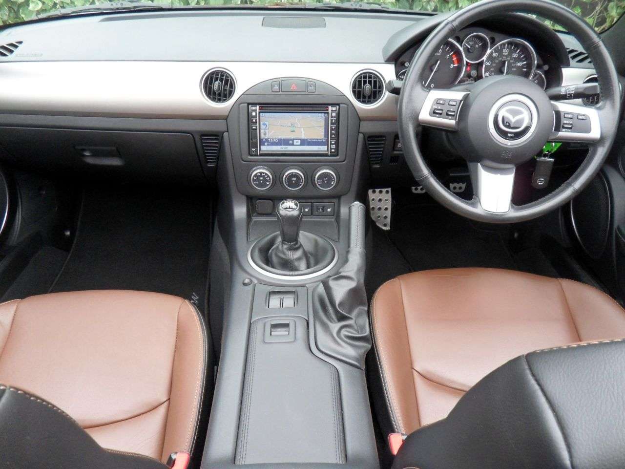 2013 MAZDA MX-5 2013 MAZDA MX-5