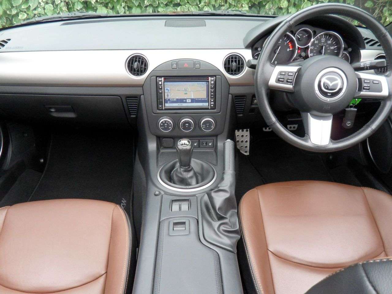 2013 MAZDA MX-5 2013 MAZDA MX-5