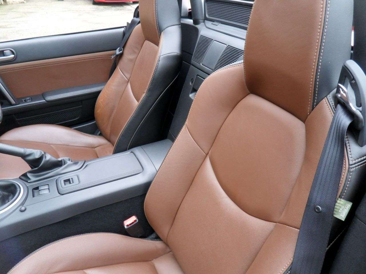 2013 MAZDA MX-5 2013 MAZDA MX-5