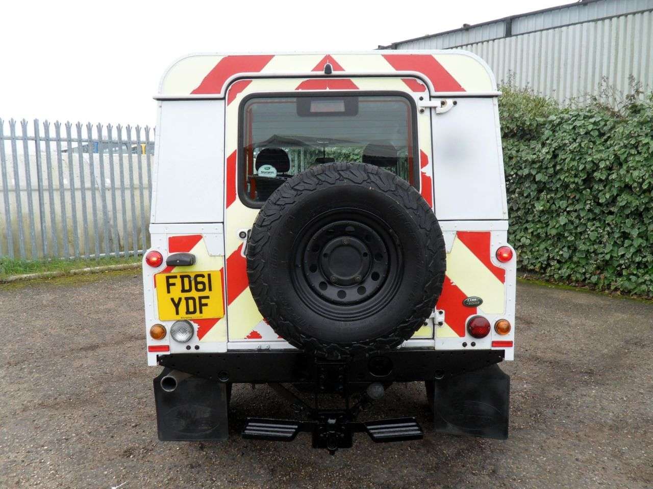 A 2012 LAND ROVER DEFENDER 2.2 TDCi Hard Top SUV 3dr Diesel Manual 4WD MWB Euro 5 (122 ps) One Owner F A 2012 LAND ROVER DEFENDER 2.2 TDCi Hard Top SUV 3dr Diesel Manual 4WD MWB Euro 5 (122 ps) One Owner F