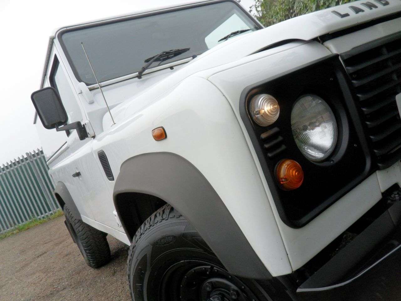 2012 LAND ROVER DEFENDER 2012 LAND ROVER DEFENDER