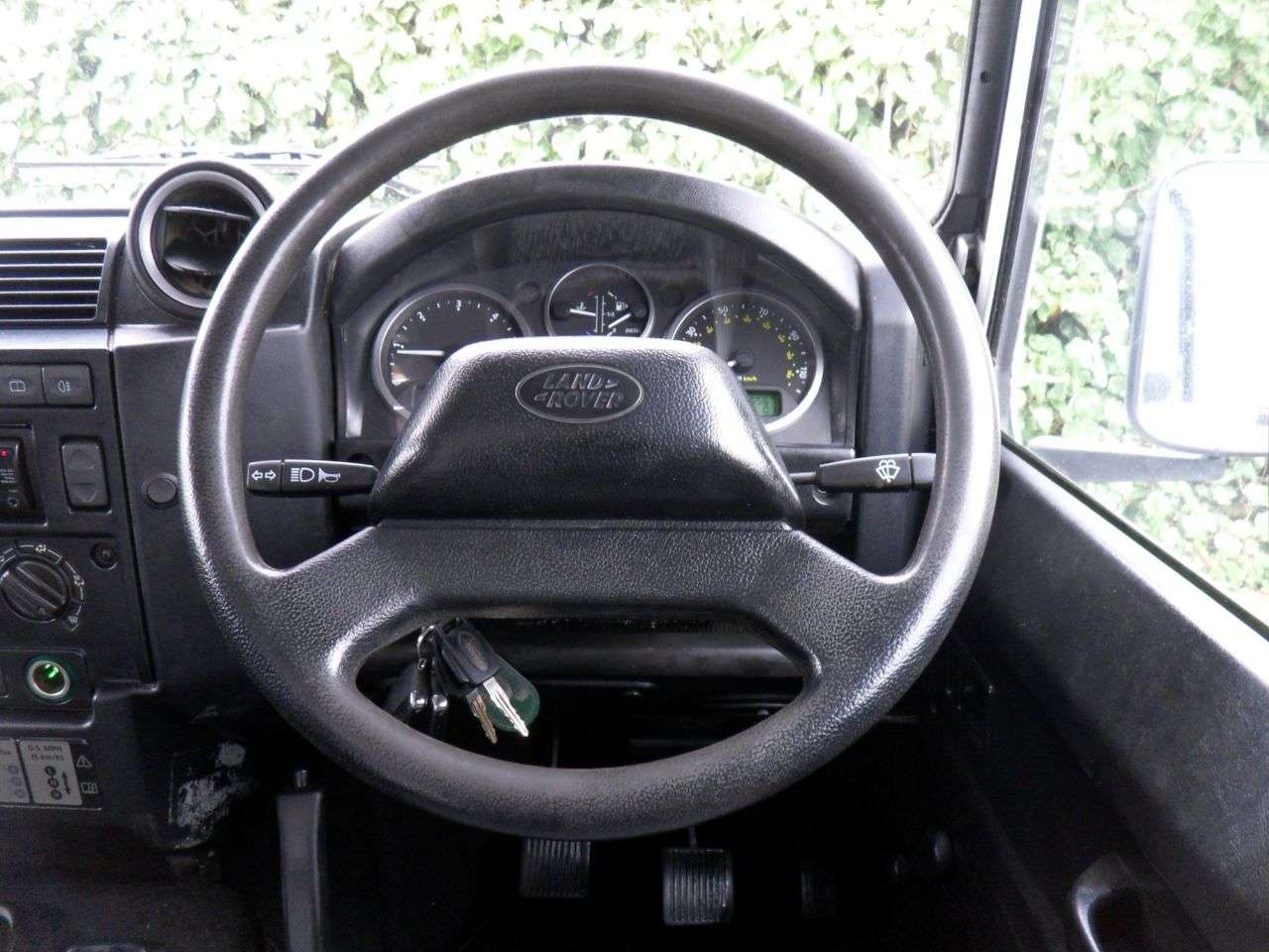 2012 LAND ROVER DEFENDER 2012 LAND ROVER DEFENDER