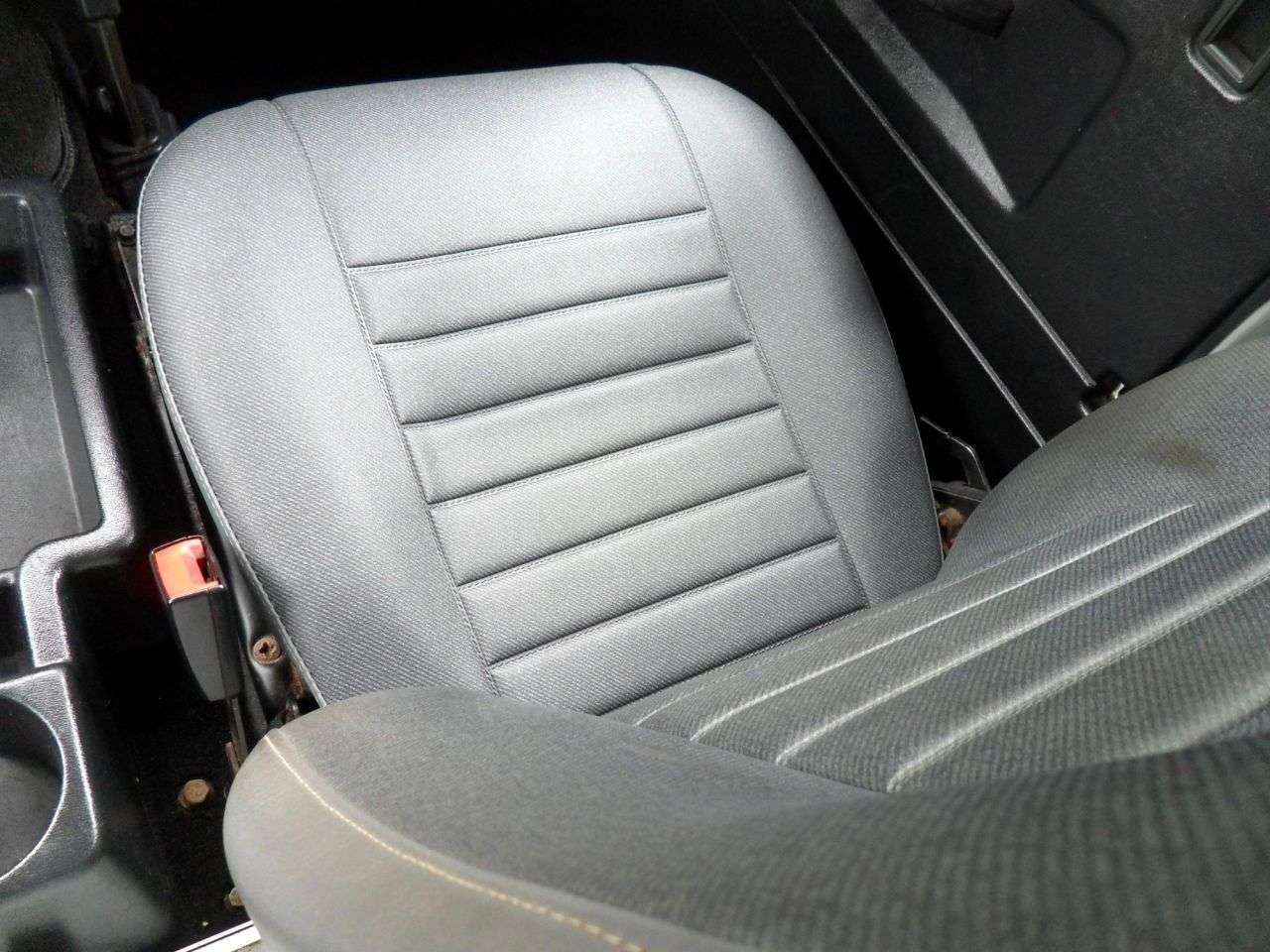 2012 LAND ROVER DEFENDER 2012 LAND ROVER DEFENDER