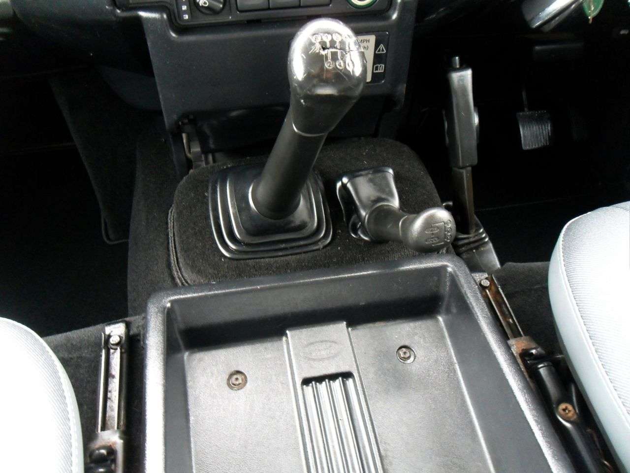 2012 LAND ROVER DEFENDER 2012 LAND ROVER DEFENDER