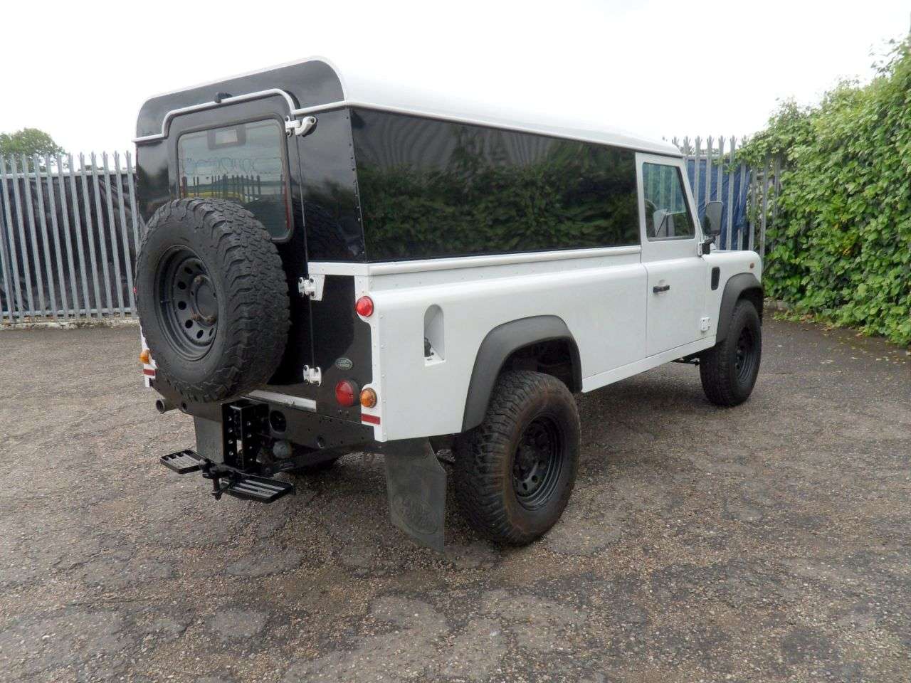 2012 LAND ROVER DEFENDER 2012 LAND ROVER DEFENDER