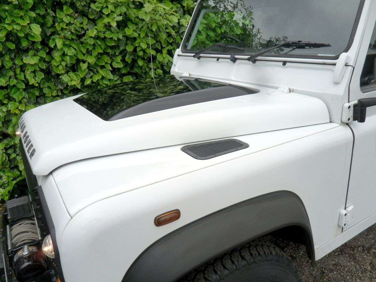 2012 LAND ROVER DEFENDER 2012 LAND ROVER DEFENDER