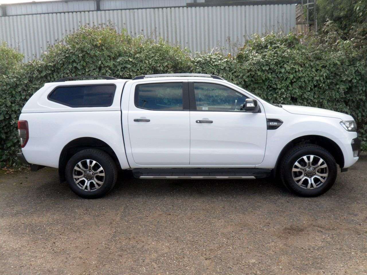 A 2018 FORD RANGER 3.2 TDCi Wildtrak Pickup Double Cab 4dr Diesel Auto 4WD Euro 5 (200 ps) £18 A 2018 FORD RANGER 3.2 TDCi Wildtrak Pickup Double Cab 4dr Diesel Auto 4WD Euro 5 (200 ps) £18