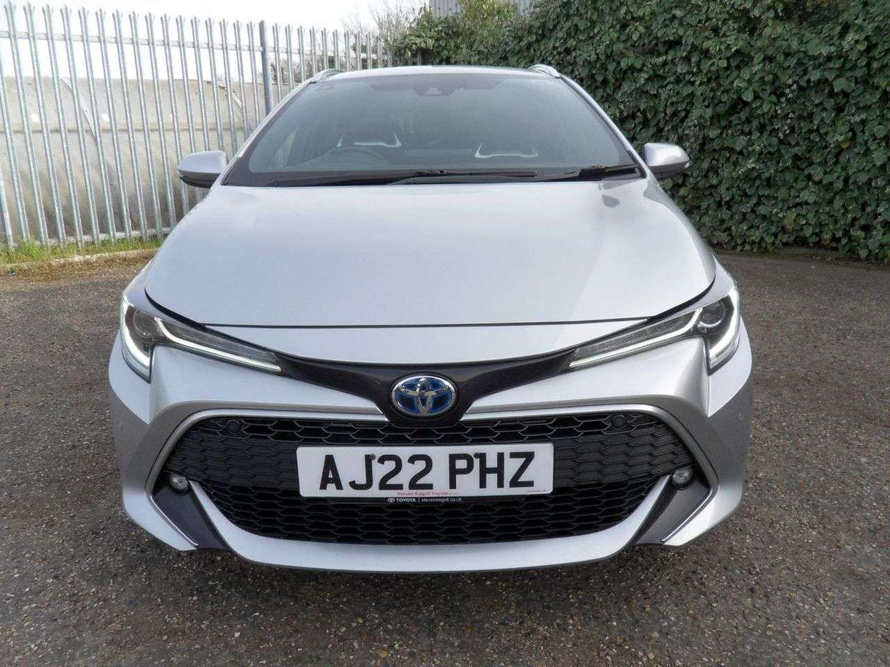 A 2022 TOYOTA COROLLA 1.8 VVT-h GPF Excel Touring Sports 5dr Petrol Hybrid CVT Euro 6 (s/s) (122 A 2022 TOYOTA COROLLA 1.8 VVT-h GPF Excel Touring Sports 5dr Petrol Hybrid CVT Euro 6 (s/s) (122