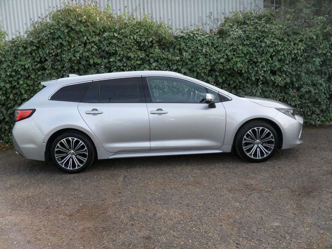 A 2022 TOYOTA COROLLA 1.8 VVT-h GPF Excel Touring Sports 5dr Petrol Hybrid CVT Euro 6 (s/s) (122 A 2022 TOYOTA COROLLA 1.8 VVT-h GPF Excel Touring Sports 5dr Petrol Hybrid CVT Euro 6 (s/s) (122
