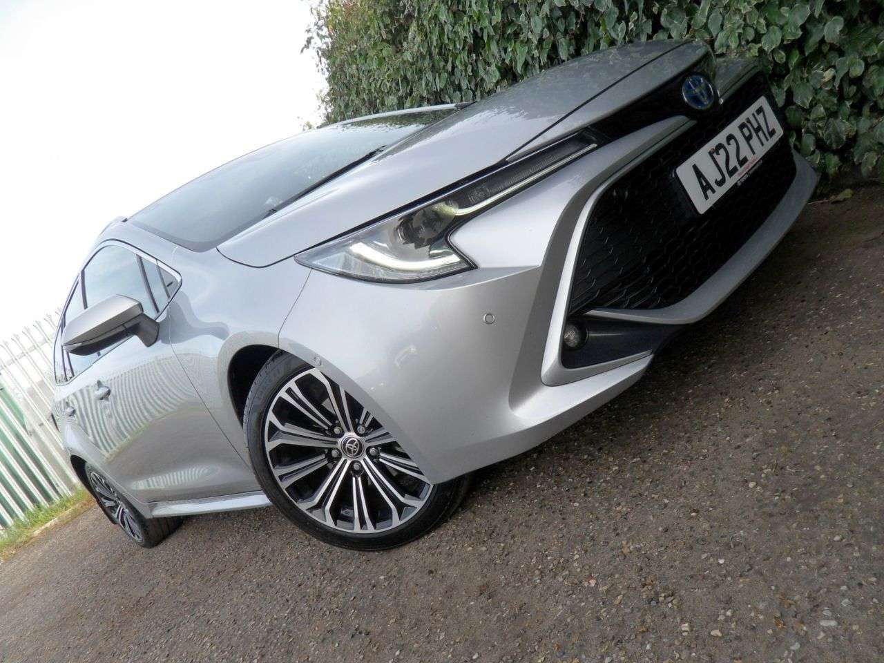 A 2022 TOYOTA COROLLA 1.8 VVT-h GPF Excel Touring Sports 5dr Petrol Hybrid CVT Euro 6 (s/s) (122 A 2022 TOYOTA COROLLA 1.8 VVT-h GPF Excel Touring Sports 5dr Petrol Hybrid CVT Euro 6 (s/s) (122