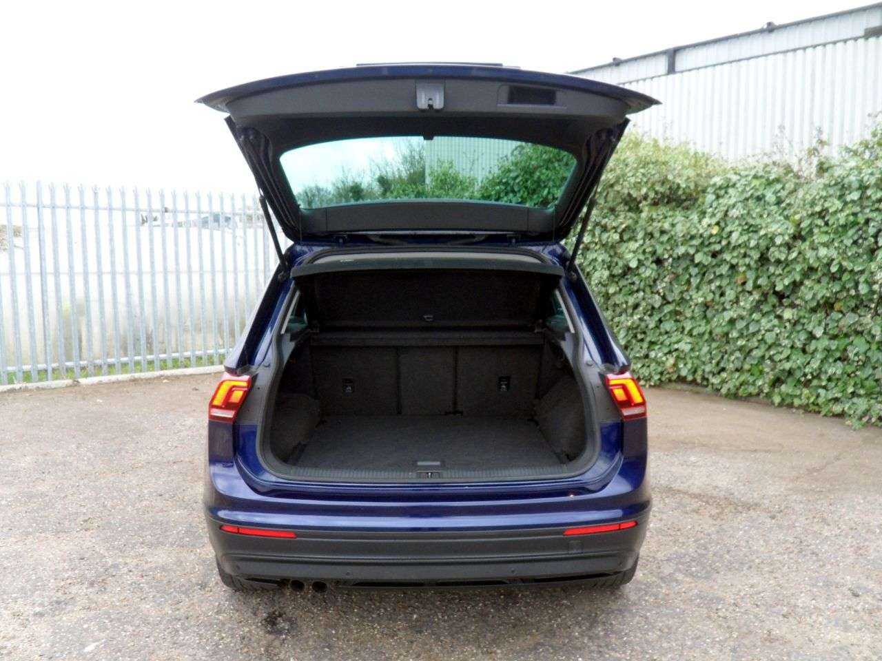 2018 VOLKSWAGEN TIGUAN 2018 VOLKSWAGEN TIGUAN