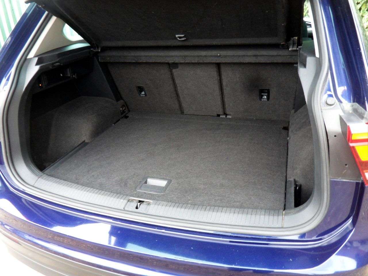 2018 VOLKSWAGEN TIGUAN 2018 VOLKSWAGEN TIGUAN
