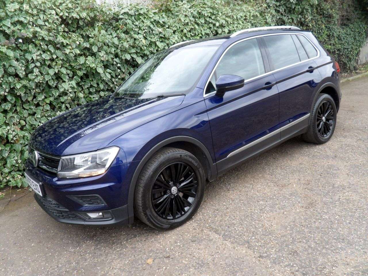 2018 VOLKSWAGEN TIGUAN 2018 VOLKSWAGEN TIGUAN