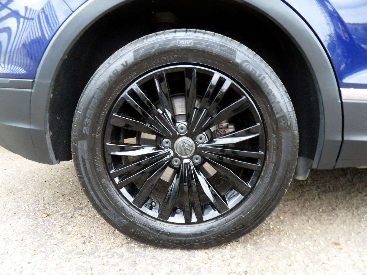 2018 VOLKSWAGEN TIGUAN 2018 VOLKSWAGEN TIGUAN