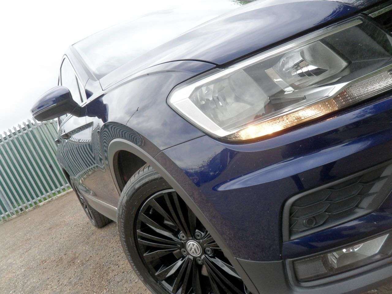 2018 VOLKSWAGEN TIGUAN 2018 VOLKSWAGEN TIGUAN