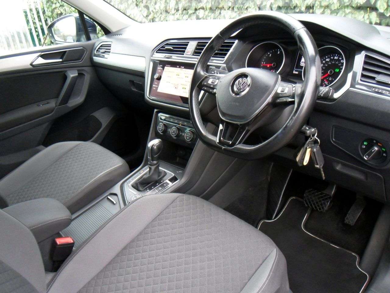2018 VOLKSWAGEN TIGUAN 2018 VOLKSWAGEN TIGUAN