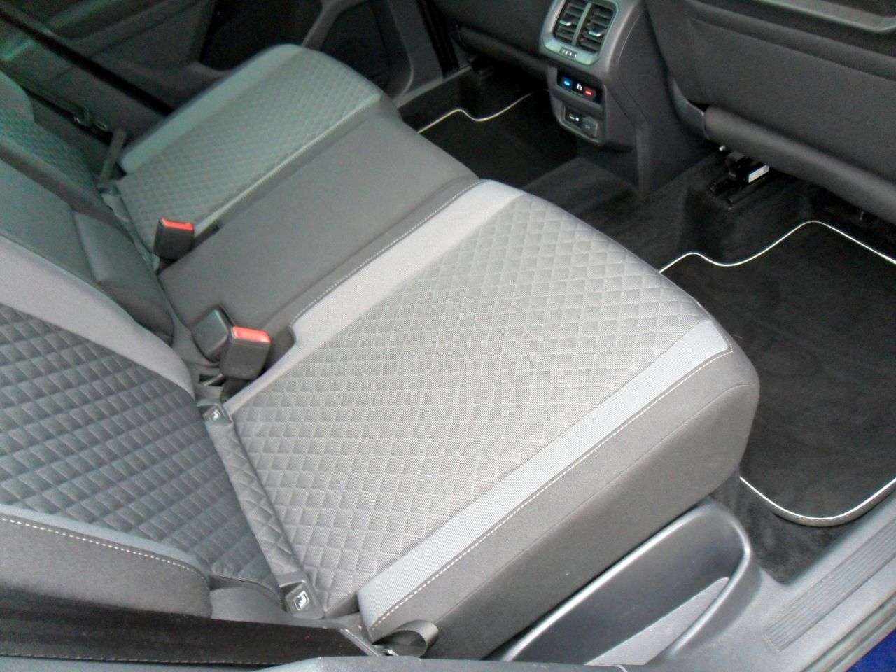 2018 VOLKSWAGEN TIGUAN 2018 VOLKSWAGEN TIGUAN