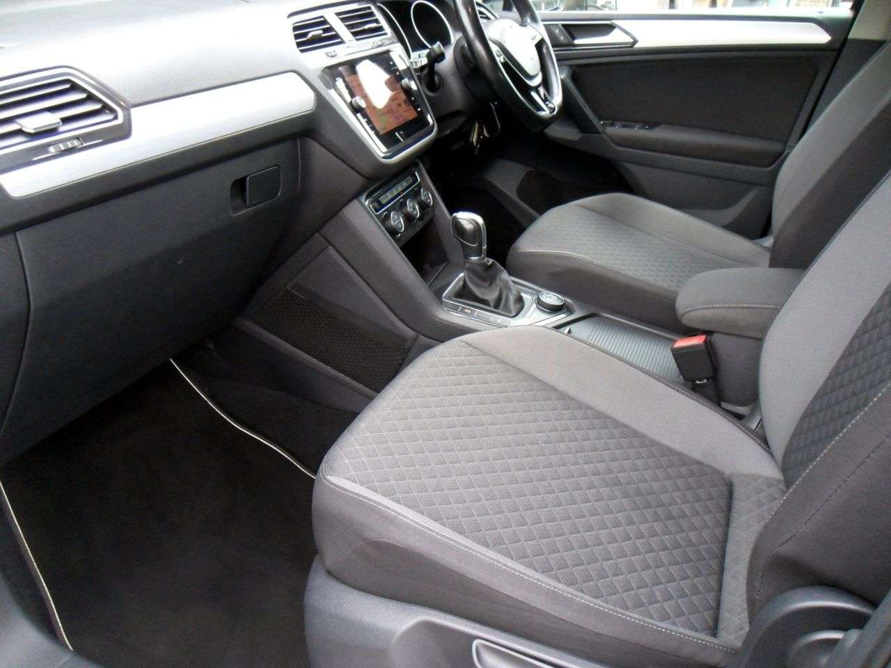 2018 VOLKSWAGEN TIGUAN 2018 VOLKSWAGEN TIGUAN