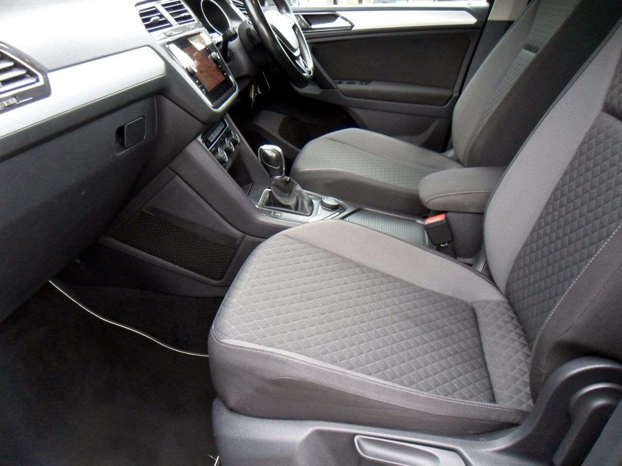 2018 VOLKSWAGEN TIGUAN 2018 VOLKSWAGEN TIGUAN