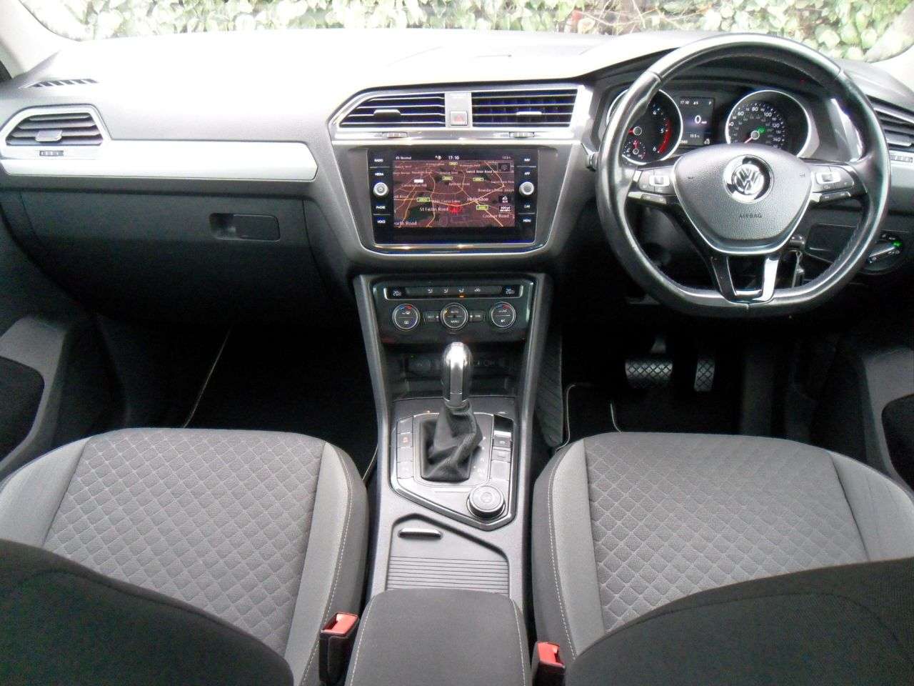 2018 VOLKSWAGEN TIGUAN 2018 VOLKSWAGEN TIGUAN