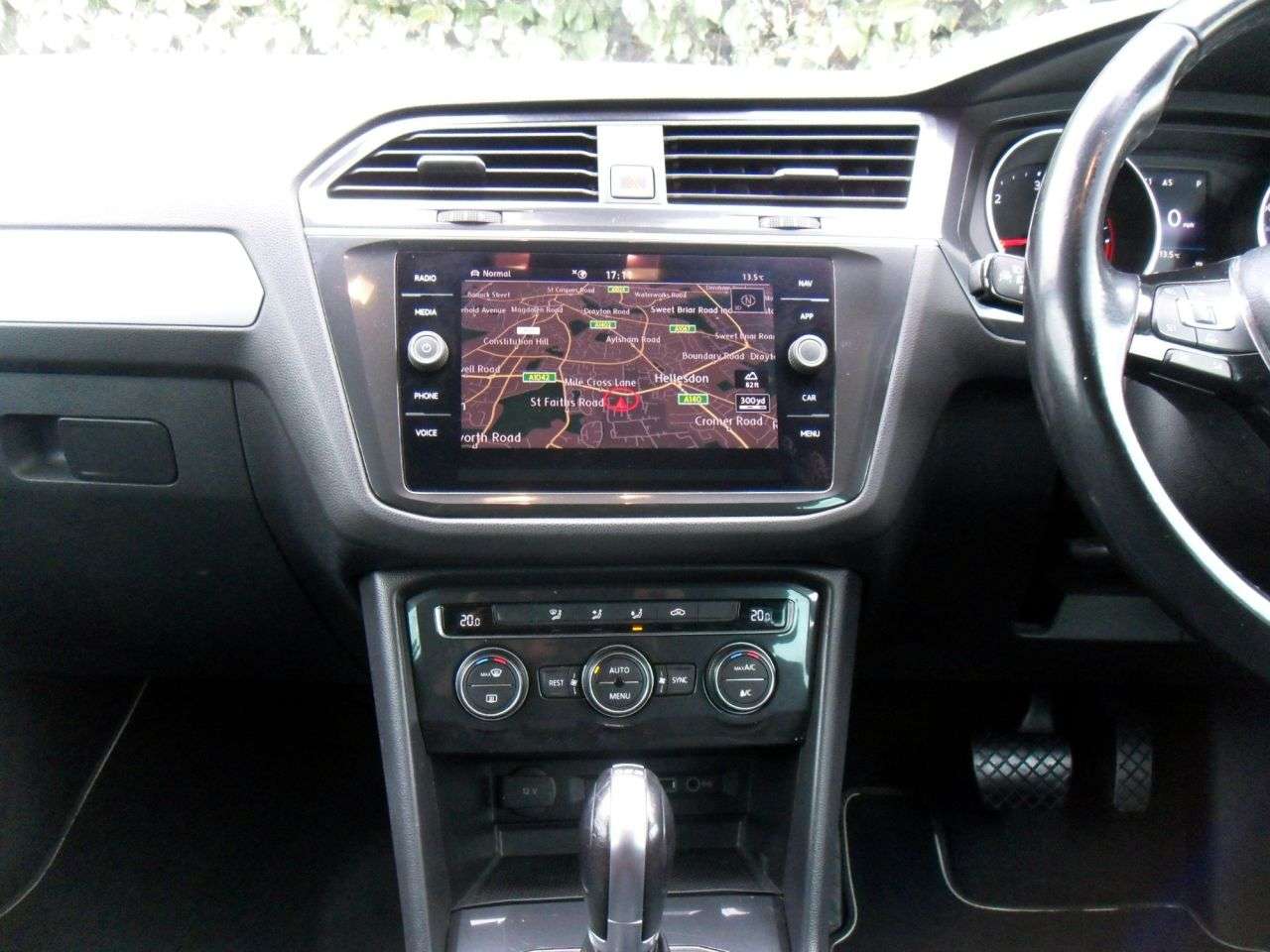 2018 VOLKSWAGEN TIGUAN 2018 VOLKSWAGEN TIGUAN