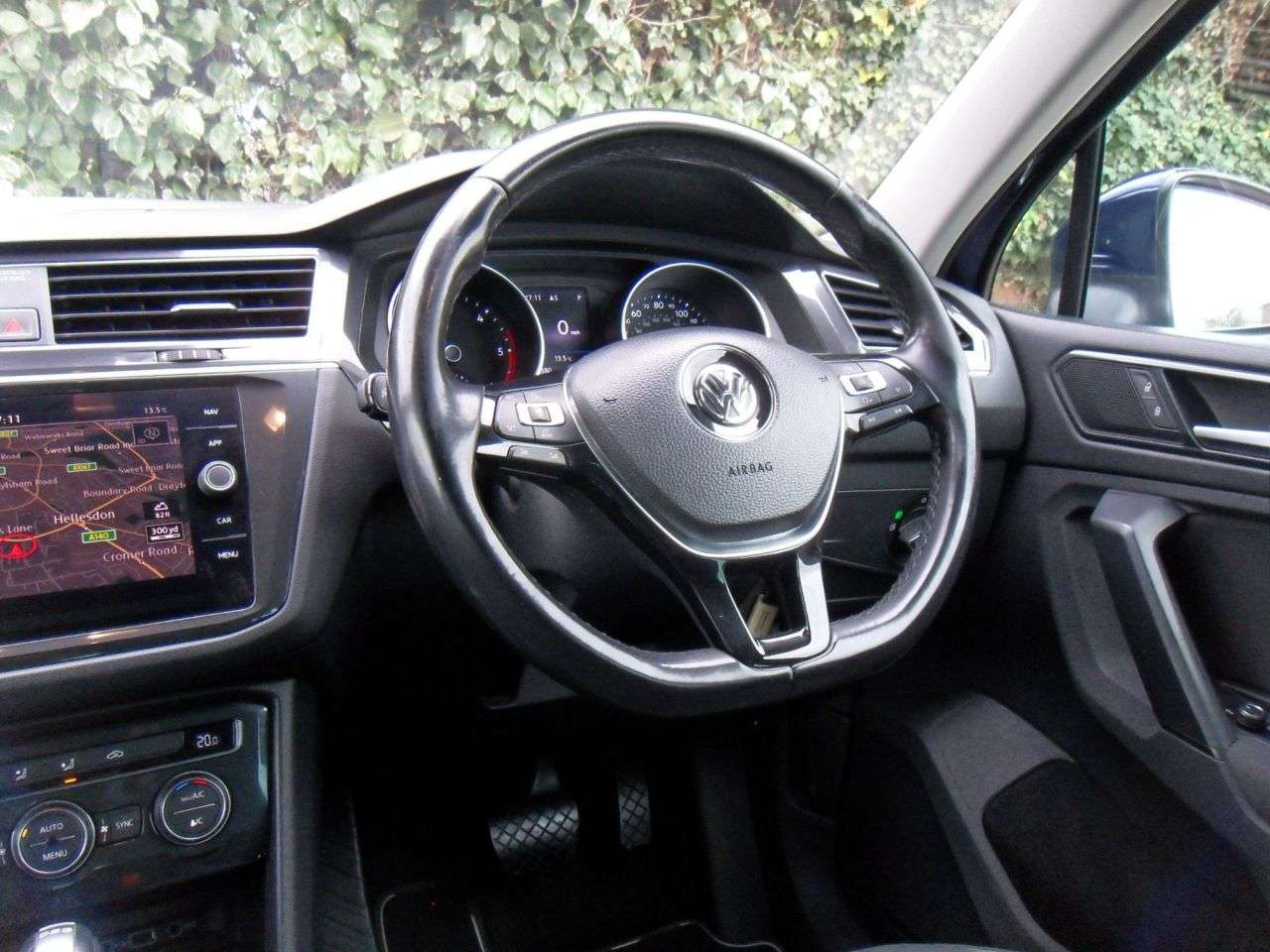 2018 VOLKSWAGEN TIGUAN 2018 VOLKSWAGEN TIGUAN