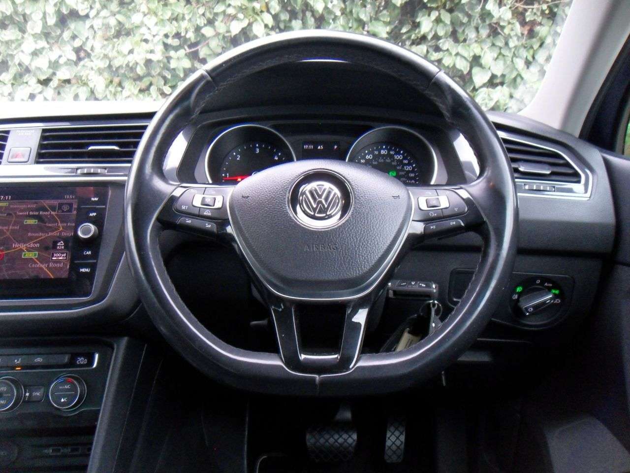 2018 VOLKSWAGEN TIGUAN 2018 VOLKSWAGEN TIGUAN