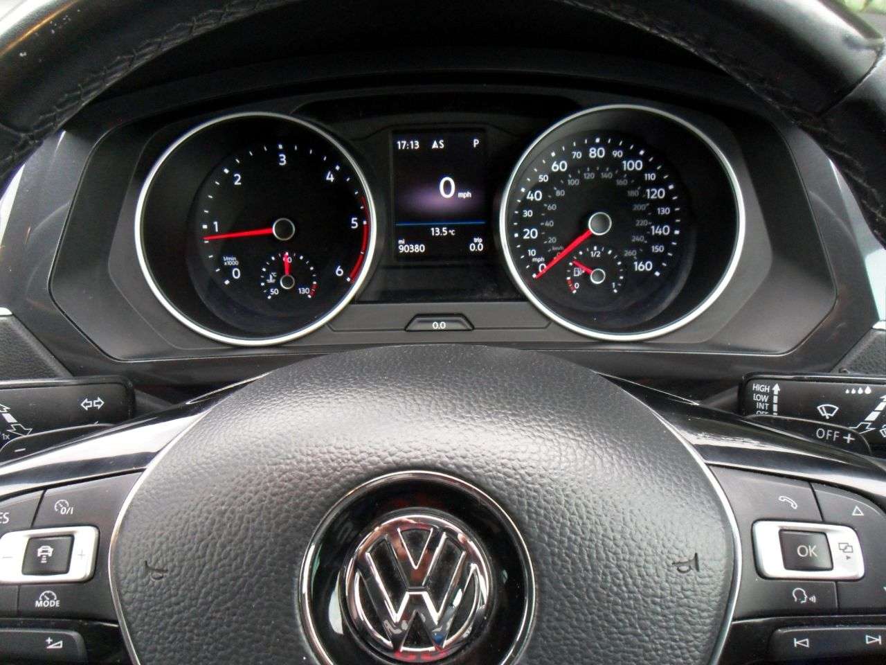 2018 VOLKSWAGEN TIGUAN 2018 VOLKSWAGEN TIGUAN