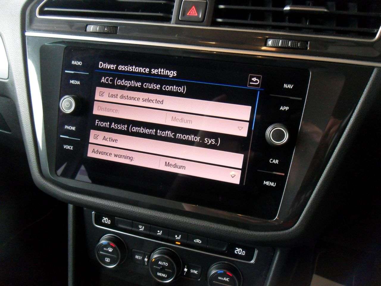2018 VOLKSWAGEN TIGUAN 2018 VOLKSWAGEN TIGUAN