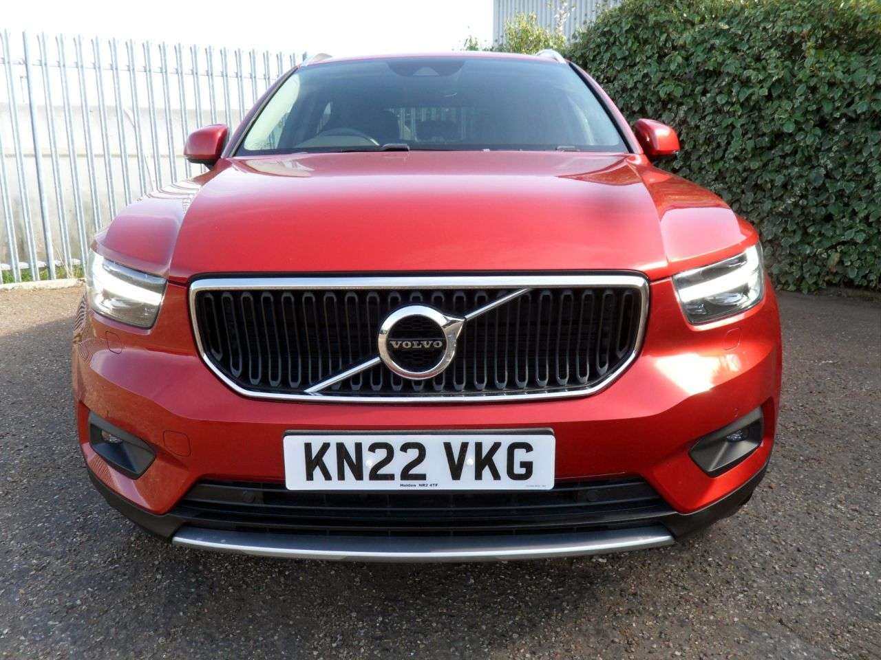 A 2022 VOLVO XC40 1.5 T3 Momentum SUV 5dr Petrol Manual Euro 6 (s/s) (163 ps) 1.5T3 Momentum A 2022 VOLVO XC40 1.5 T3 Momentum SUV 5dr Petrol Manual Euro 6 (s/s) (163 ps) 1.5T3 Momentum