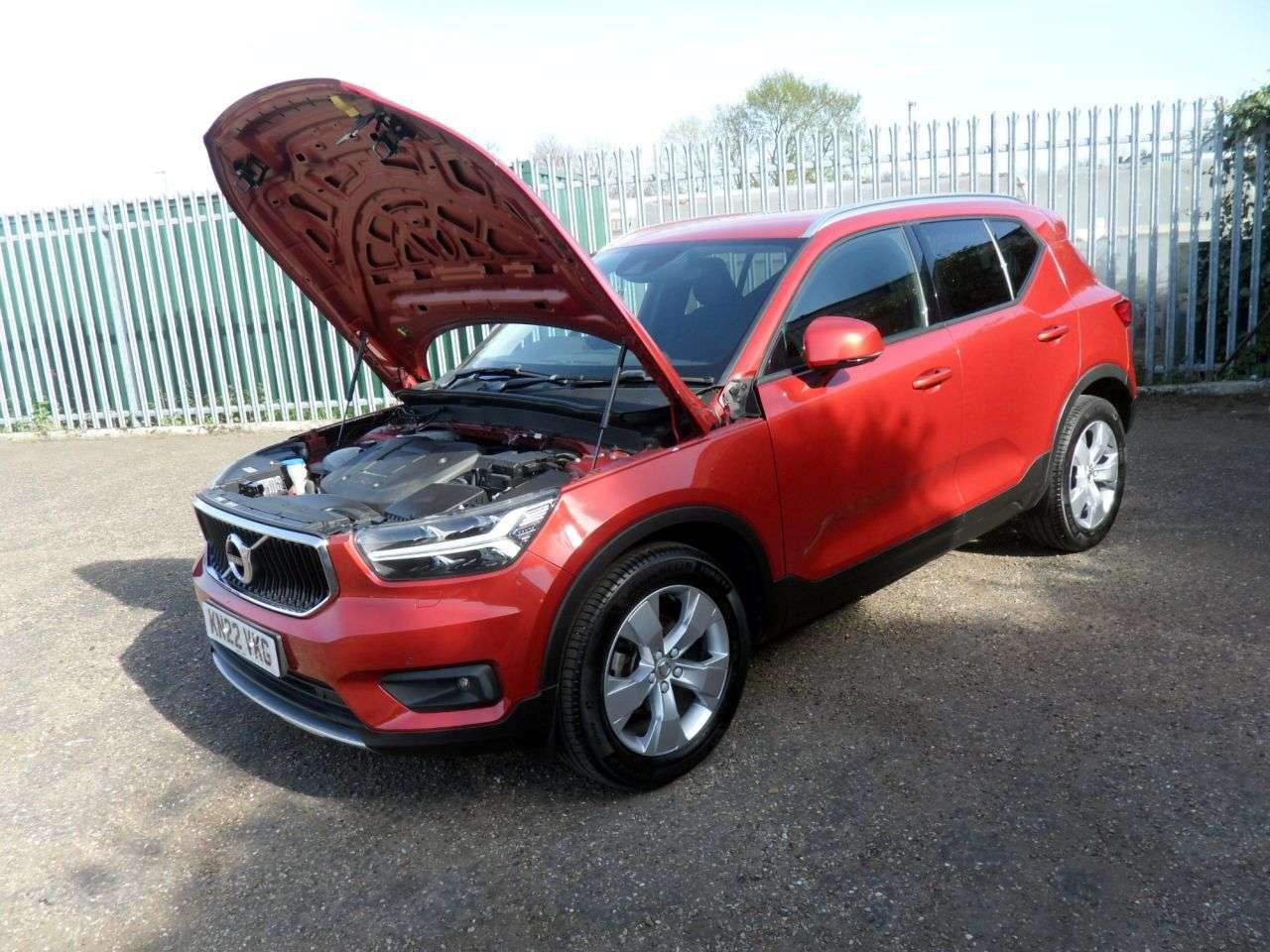 2022 VOLVO XC40 2022 VOLVO XC40