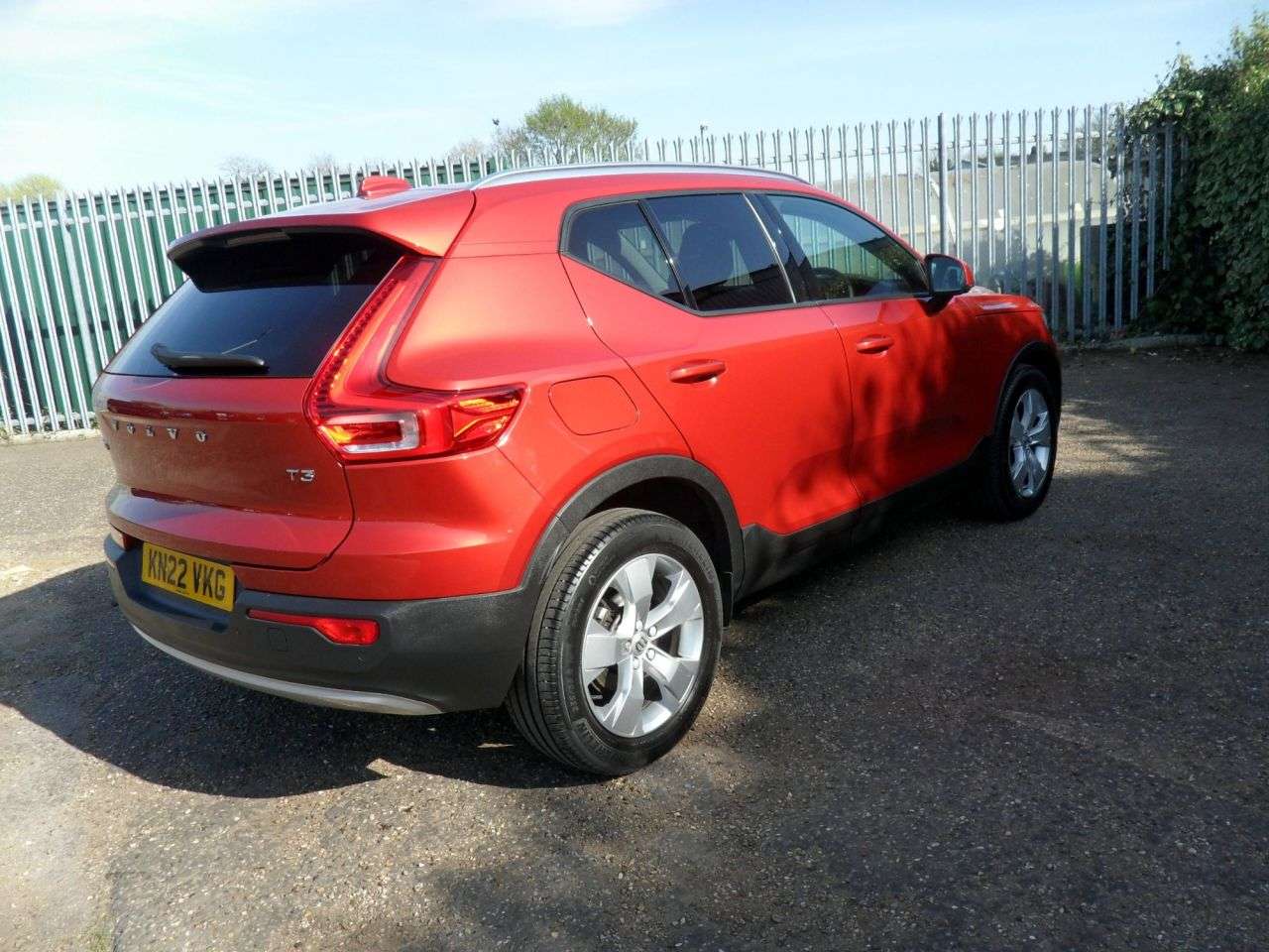 2022 VOLVO XC40 2022 VOLVO XC40