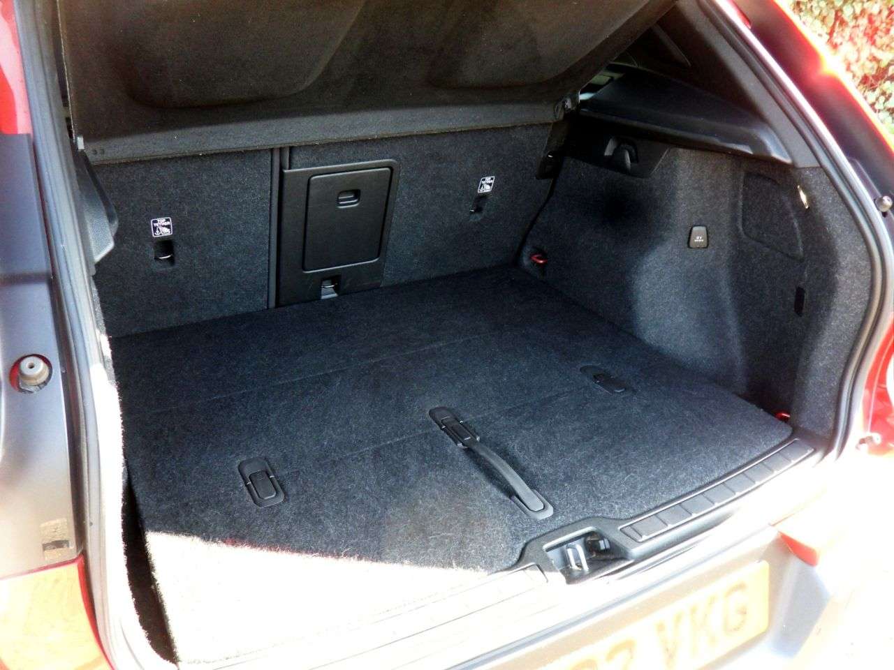 2022 VOLVO XC40 2022 VOLVO XC40