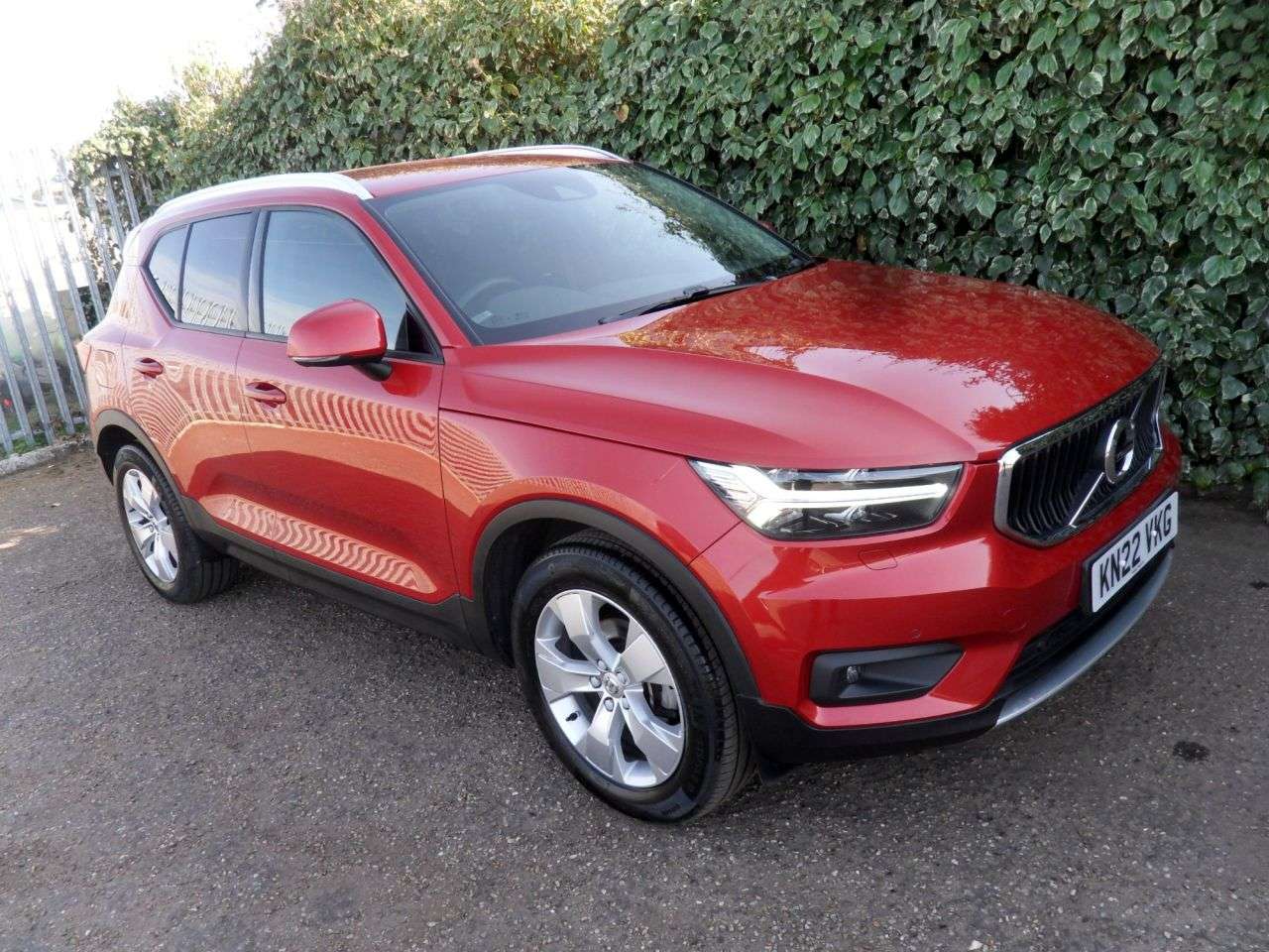 2022 VOLVO XC40 2022 VOLVO XC40