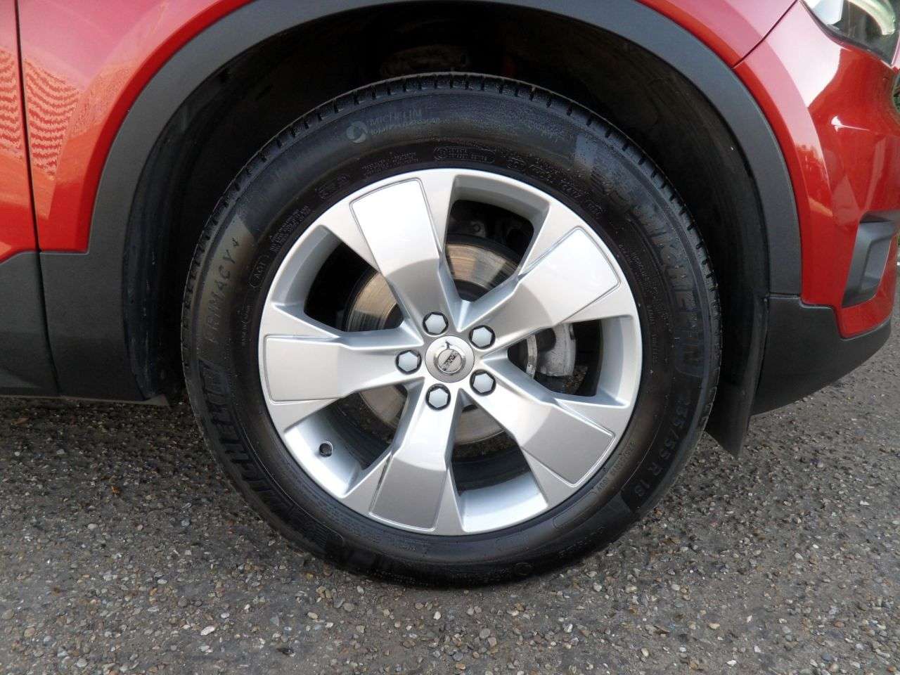 2022 VOLVO XC40 2022 VOLVO XC40