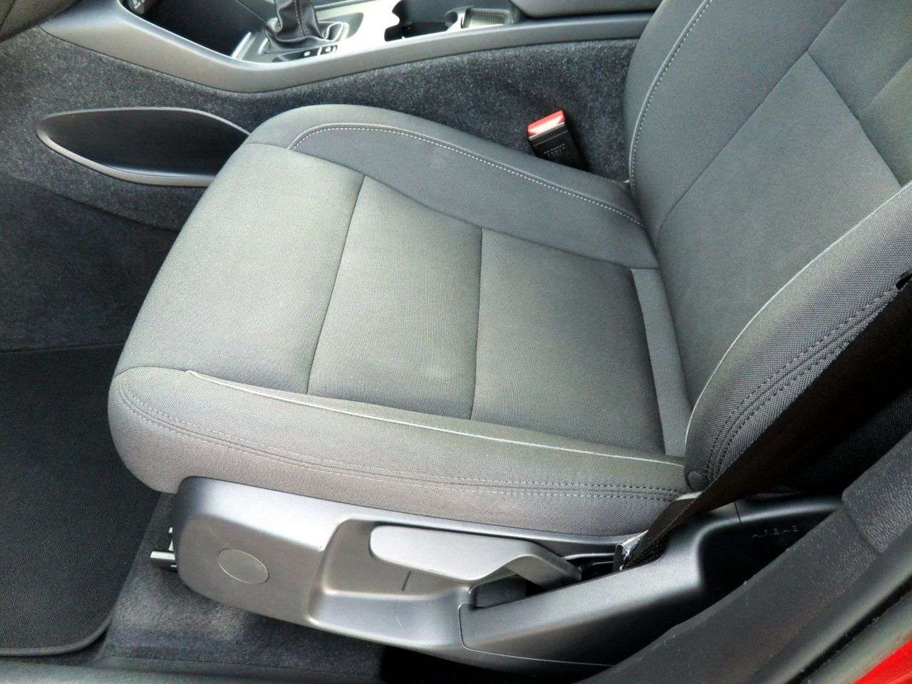 2022 VOLVO XC40 2022 VOLVO XC40