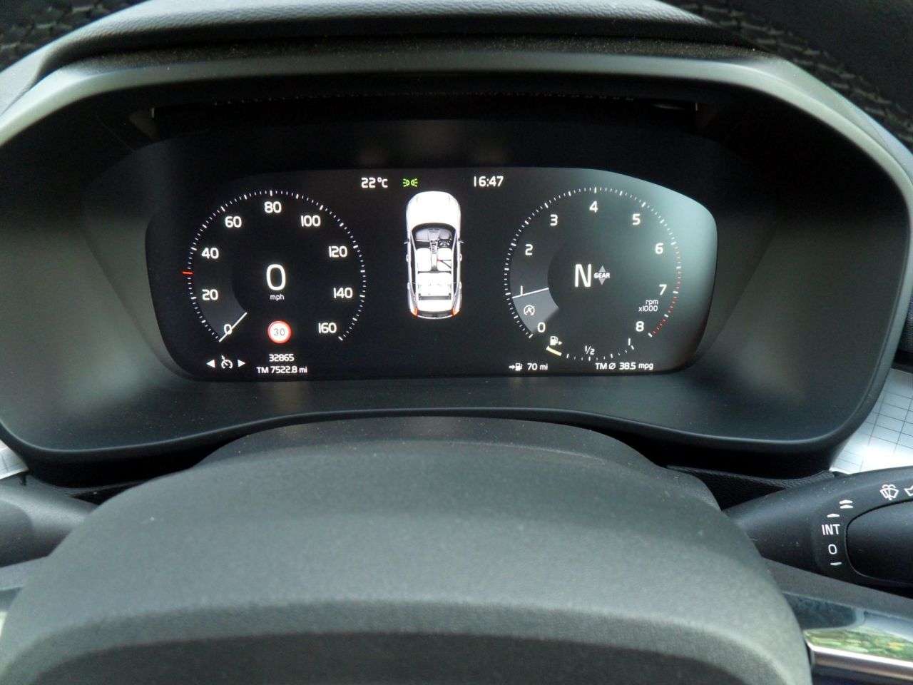 2022 VOLVO XC40 2022 VOLVO XC40