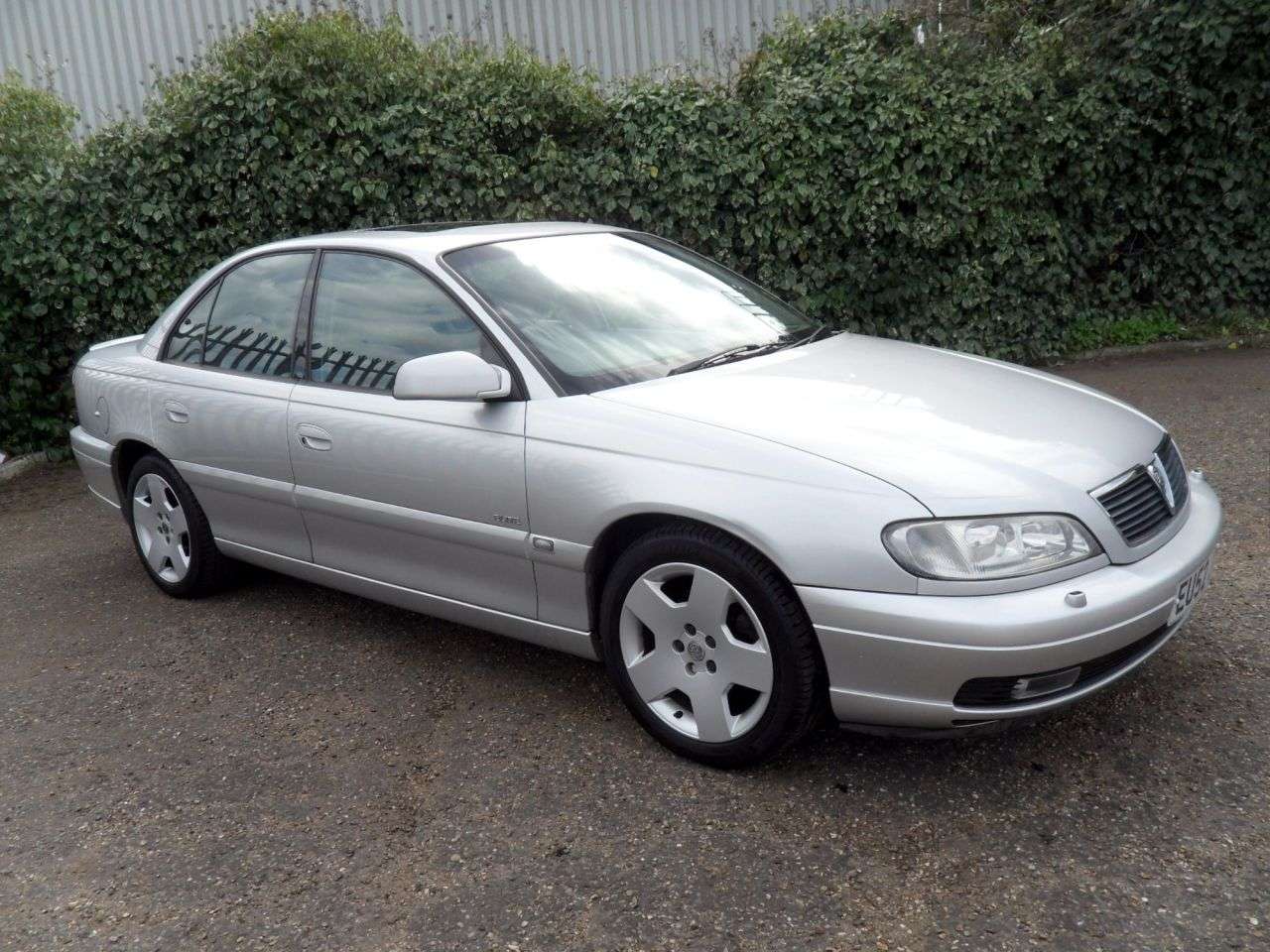 2002 VAUXHALL OMEGA 2002 VAUXHALL OMEGA