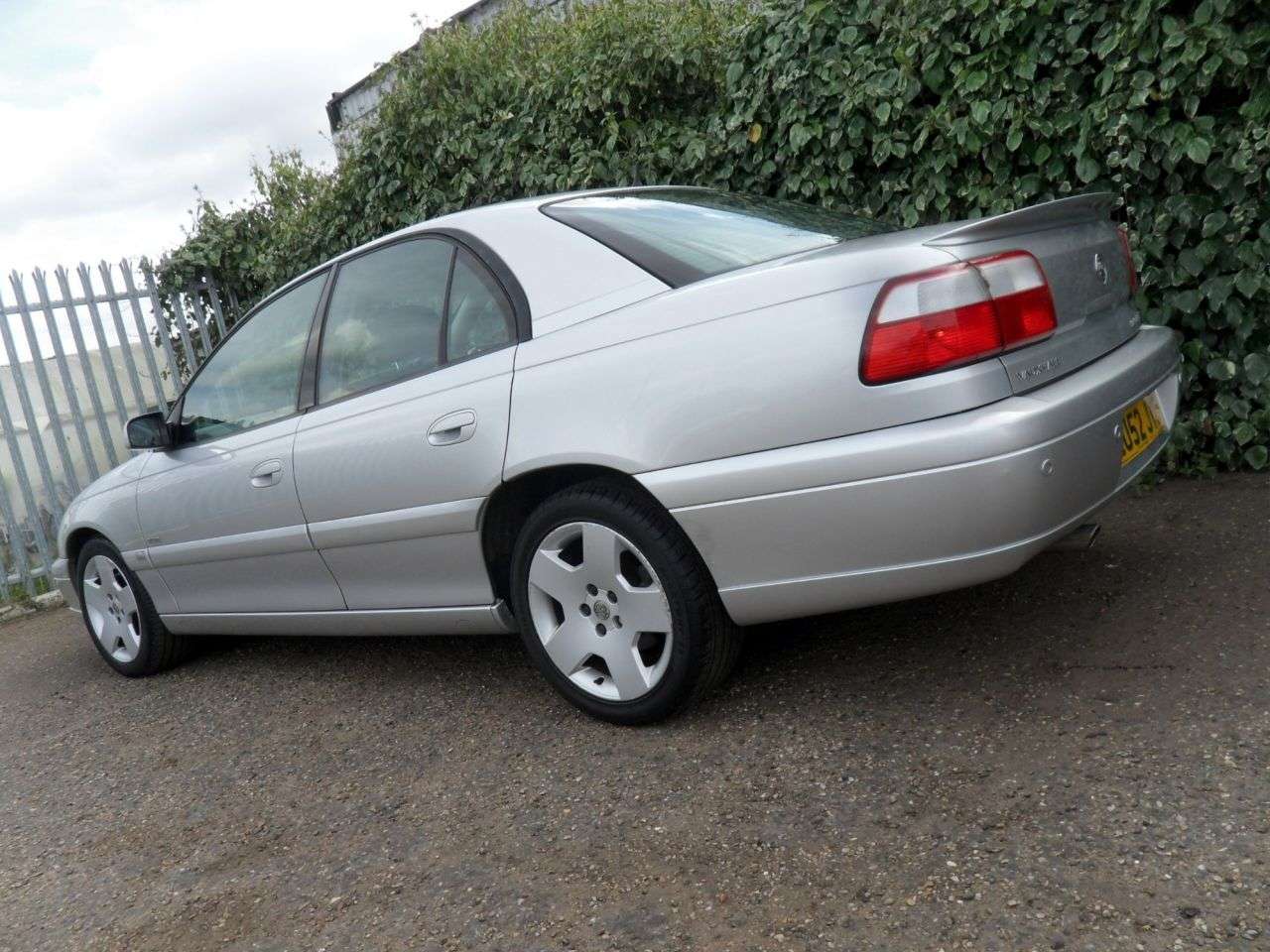 2002 VAUXHALL OMEGA 2002 VAUXHALL OMEGA