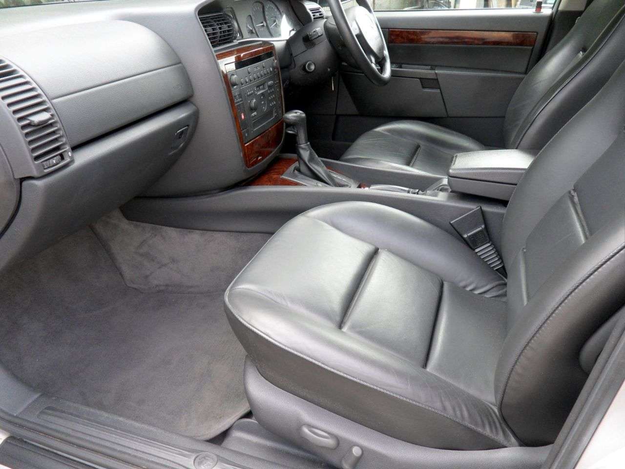 2002 VAUXHALL OMEGA 2002 VAUXHALL OMEGA