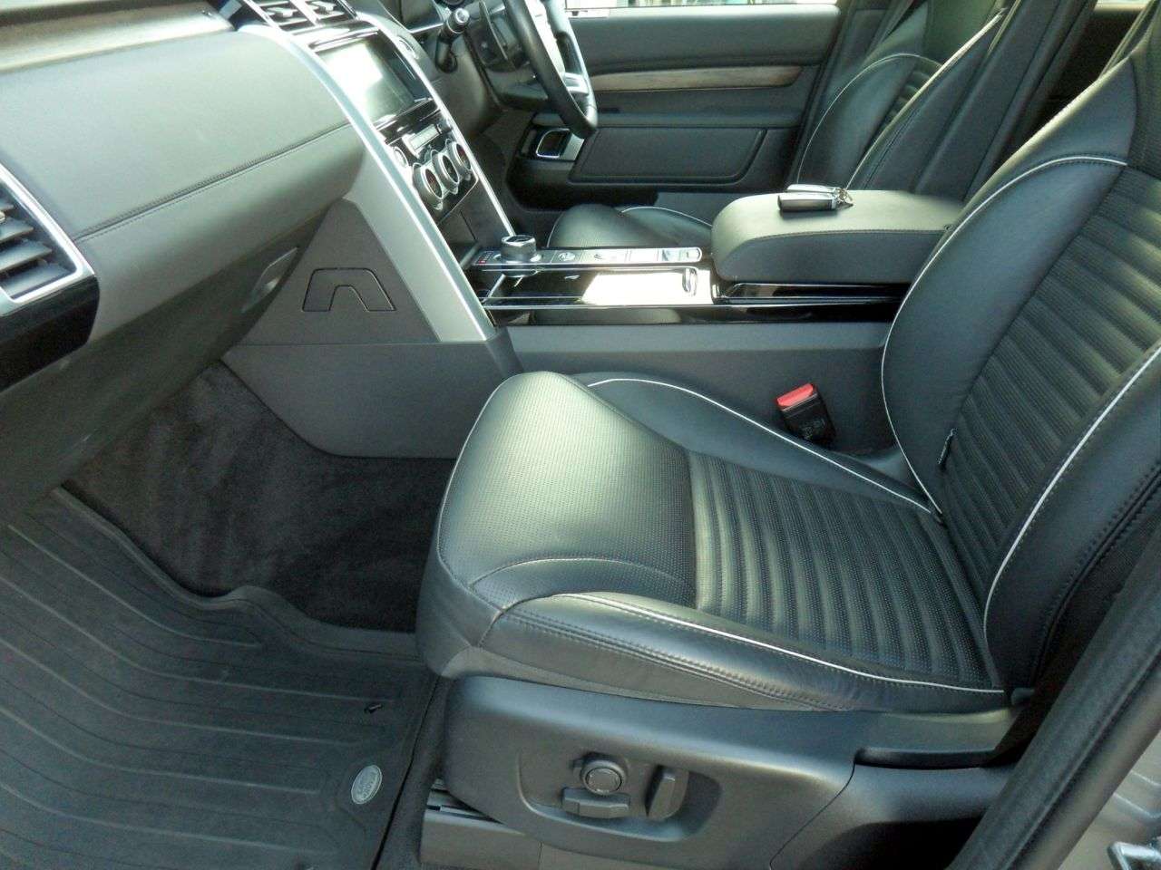 2020 LAND ROVER DISCOVERY 2020 LAND ROVER DISCOVERY