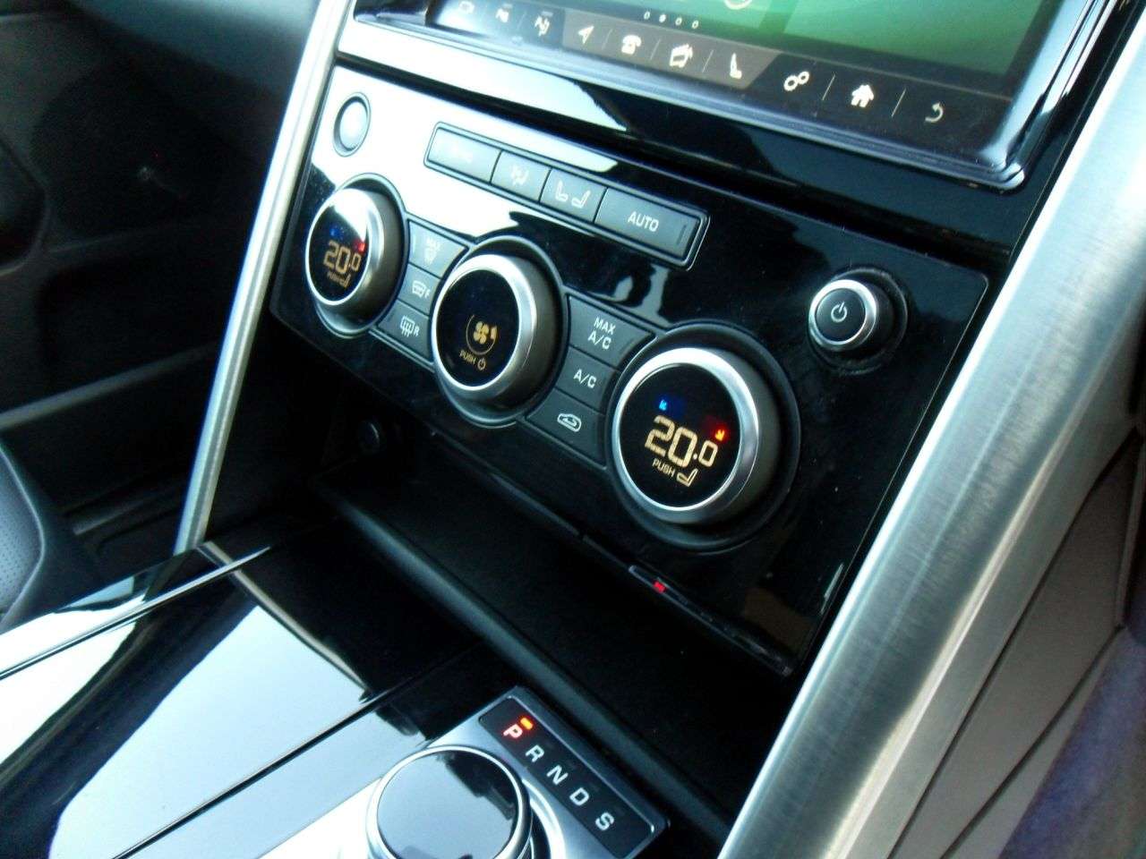2020 LAND ROVER DISCOVERY 2020 LAND ROVER DISCOVERY