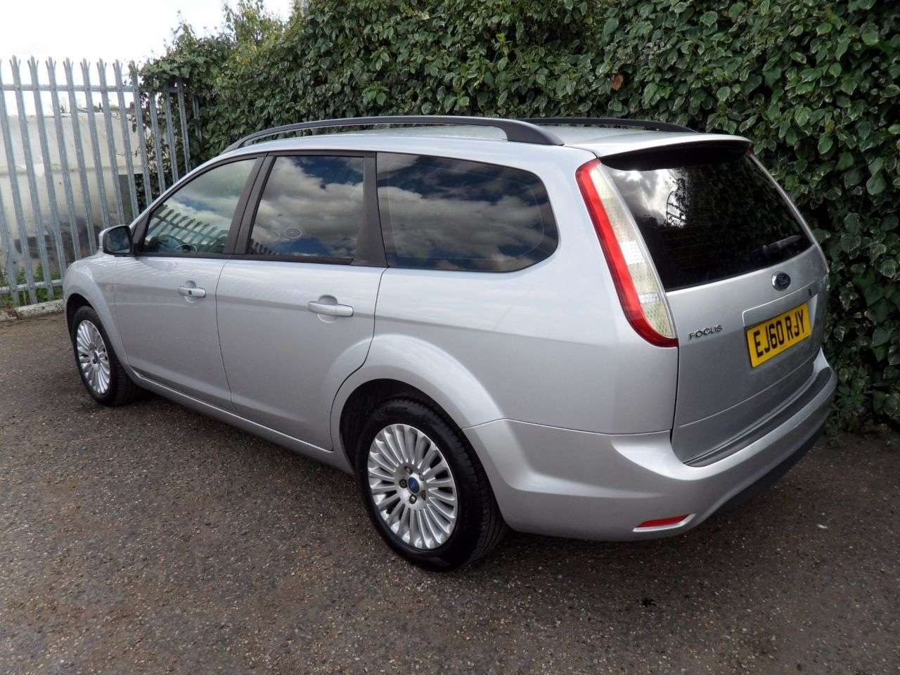 2010 FORD FOCUS 2010 FORD FOCUS