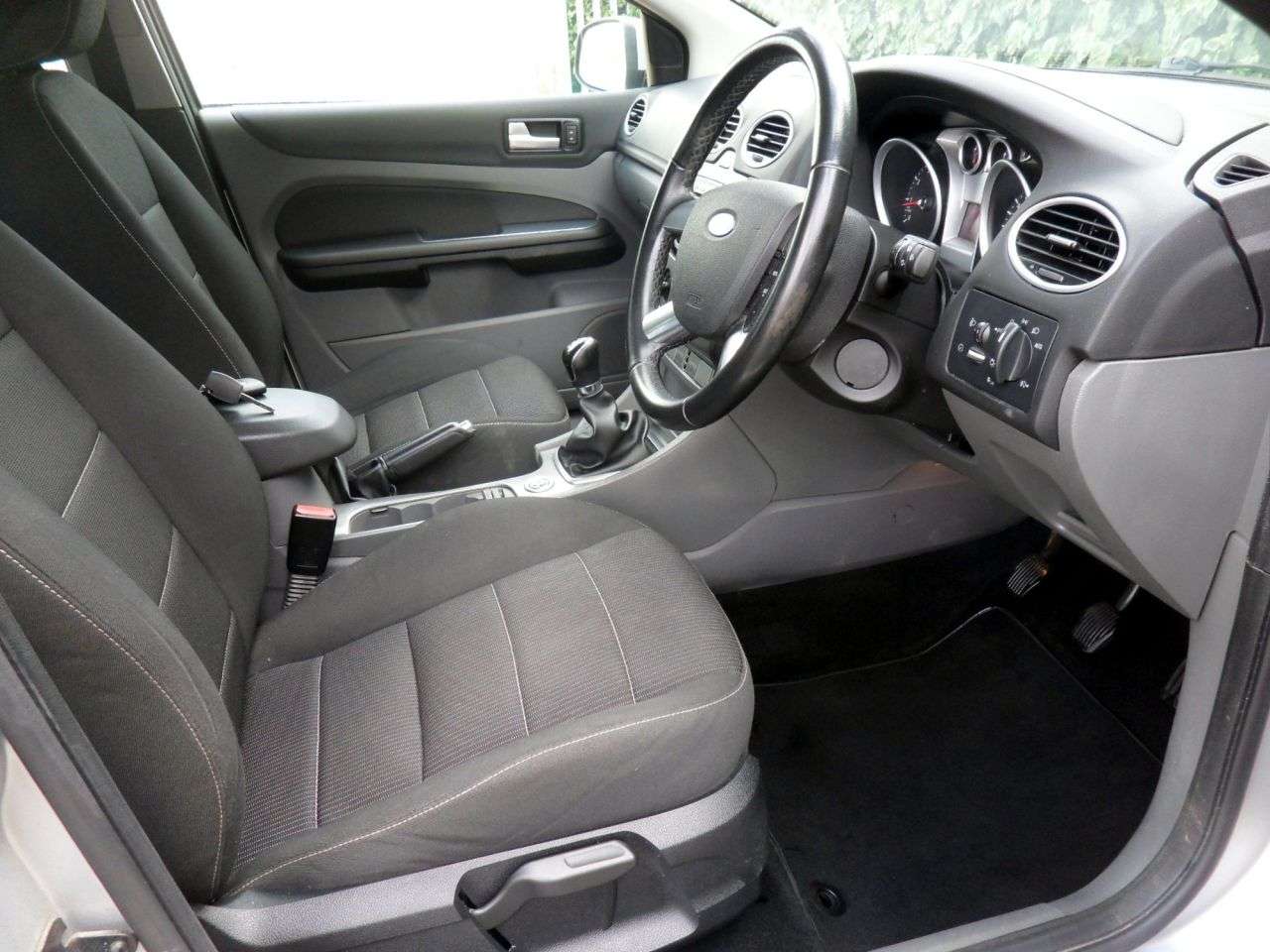 2010 FORD FOCUS 2010 FORD FOCUS