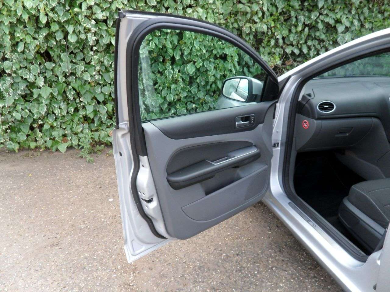 2010 FORD FOCUS 2010 FORD FOCUS