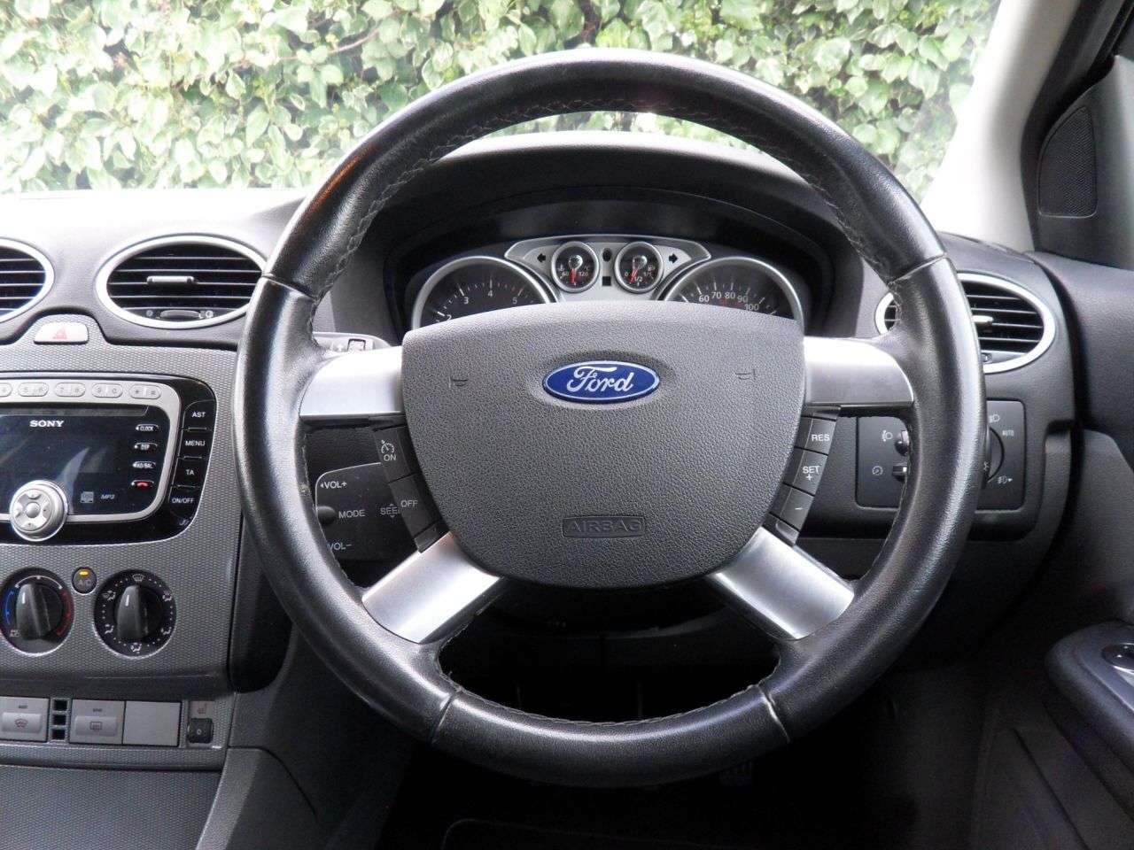 2010 FORD FOCUS 2010 FORD FOCUS
