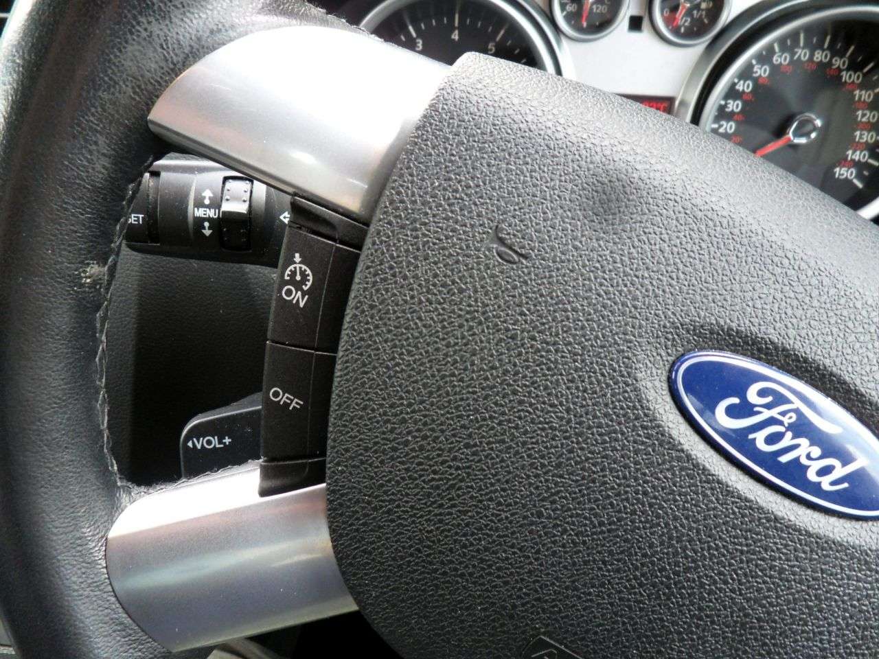 2010 FORD FOCUS 2010 FORD FOCUS