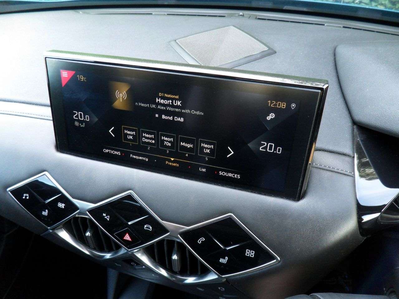 2020 DS AUTOMOBILES DS 3 CROSSBACK 2020 DS AUTOMOBILES DS 3 CROSSBACK